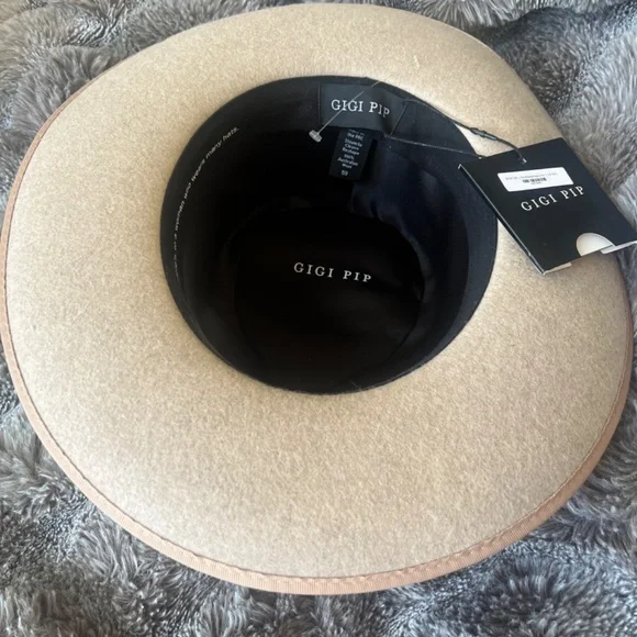 Gigi Pip Monroe Rancher - Picture 3 of 7